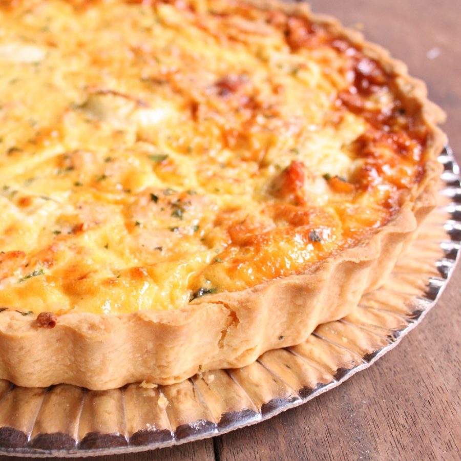 Quiche de Salmão Grelhado e Cream Cheese grande - Imagem 2